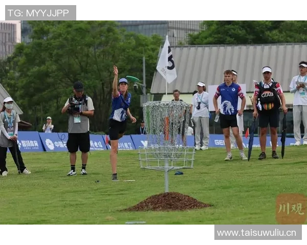 成都飞盘队防守反击策略分析及其在比赛中的成效与不足之处